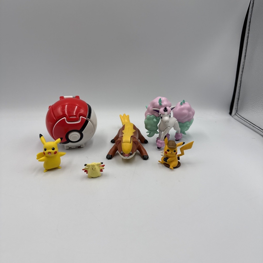 Lot Of 5 Pokémon Mini Figures